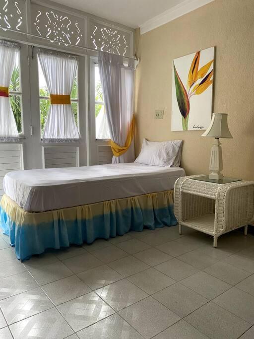Lush Tropical Apartment Located In A 4-Star Resort Runaway Bay Esterno foto