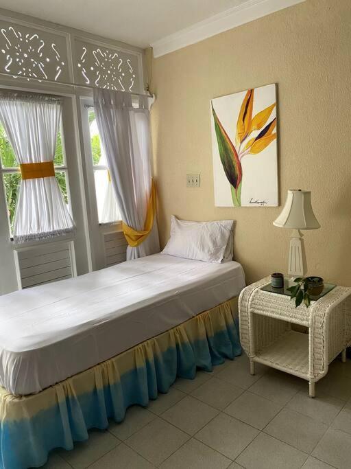 Lush Tropical Apartment Located In A 4-Star Resort Runaway Bay Esterno foto